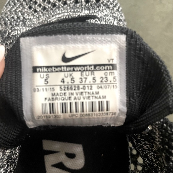 Excellent Condition Nike Running Shoes - Picture 5 of 6